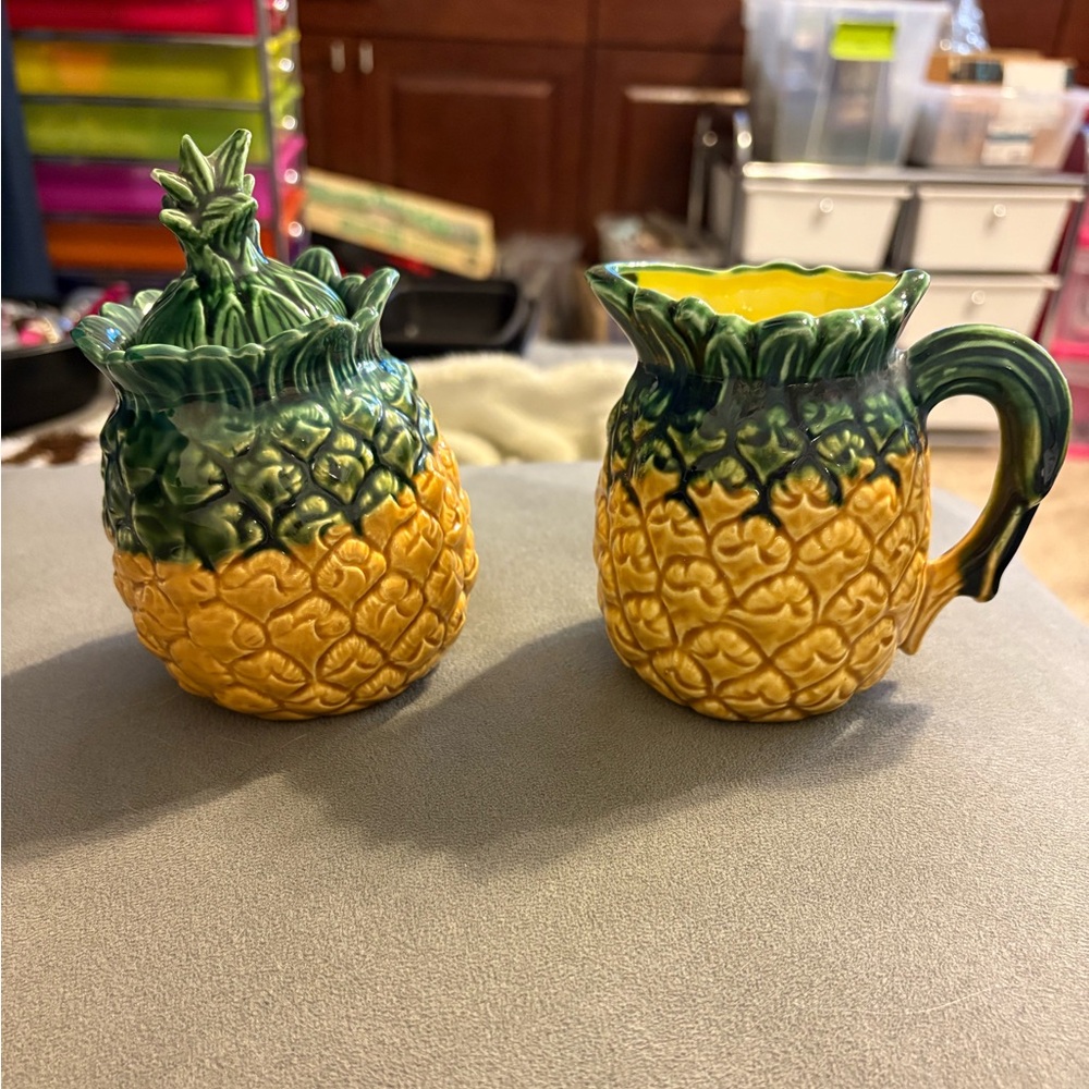 Vintage Anekona Hawaii Creamer & Sugar Bowl w/Lid - Pineapple Shape No Spoon